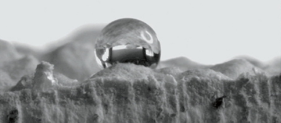 водна капка при стандартна мазилка