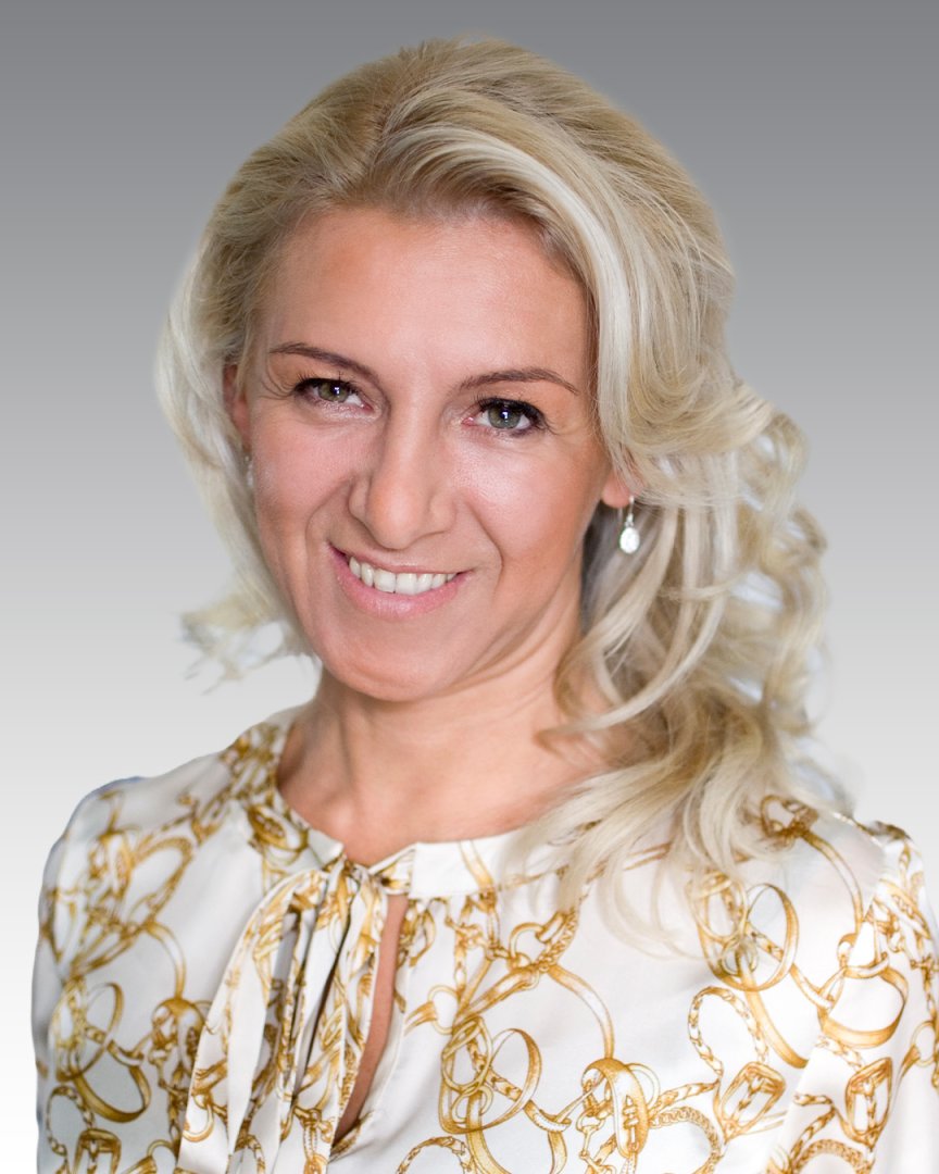 Анна Андонова