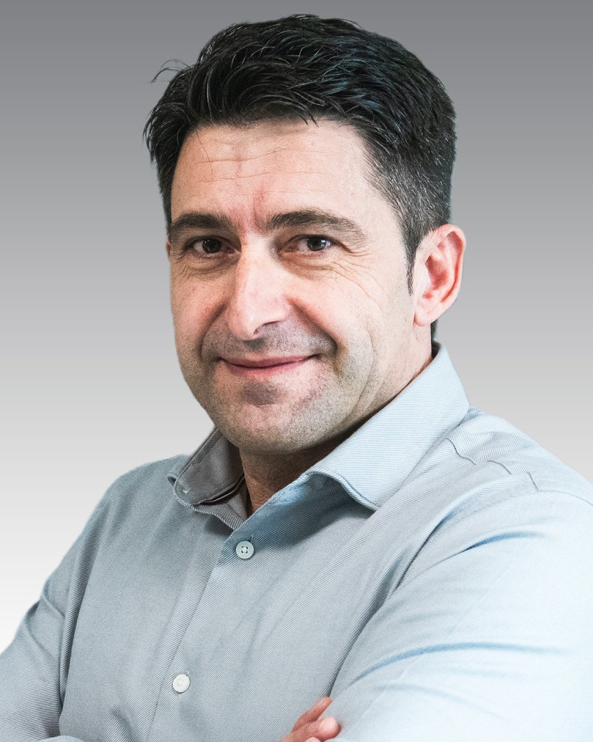 Благовест Христов мениджър "Строителни хипермаркети"